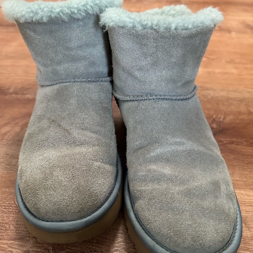 Women’s classic bling mini UGG boot with Crystal detailing